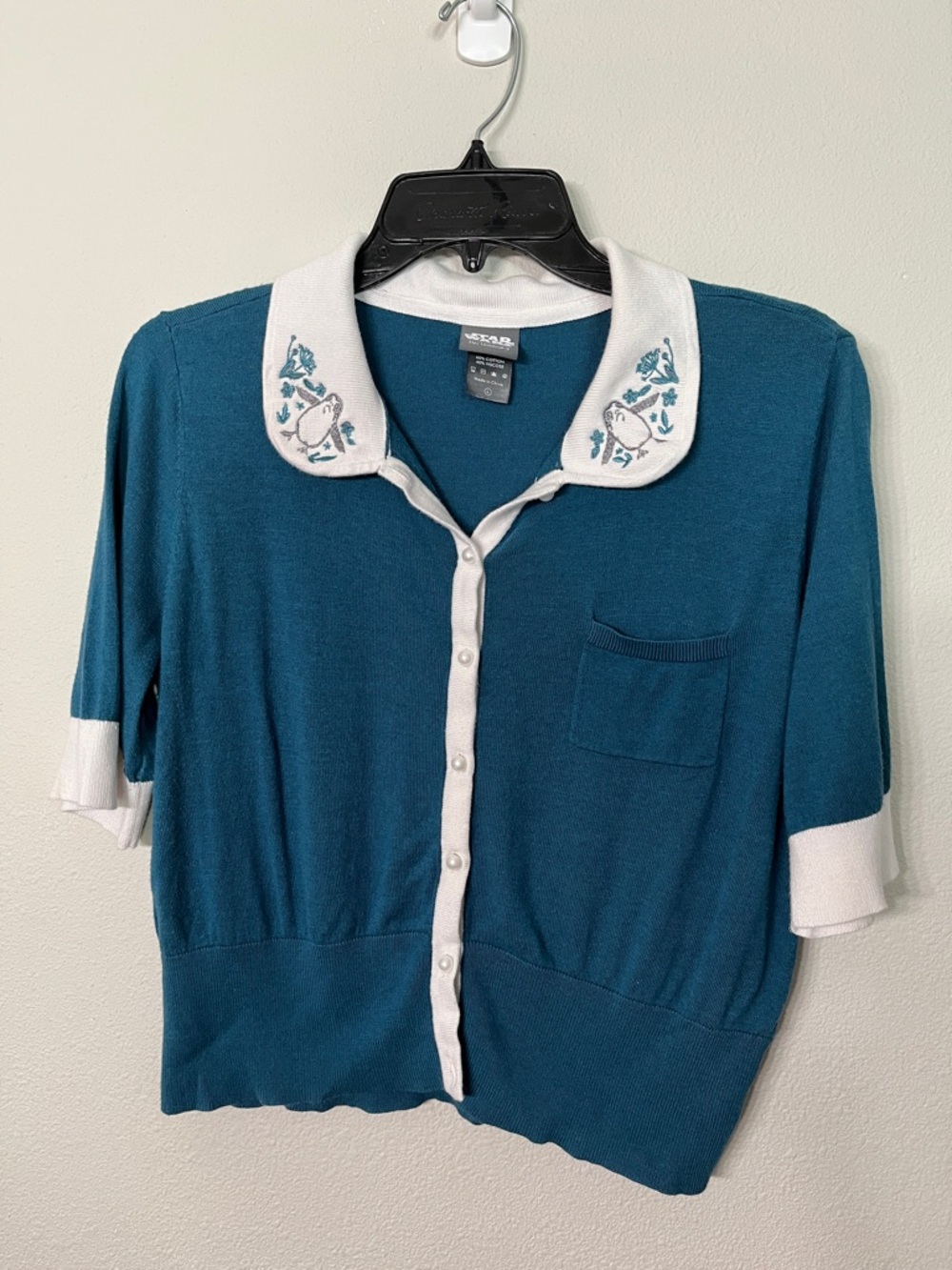 Her Universe Star Wars Short-Sleeve Button-Up Cropped Sweater with White Collar